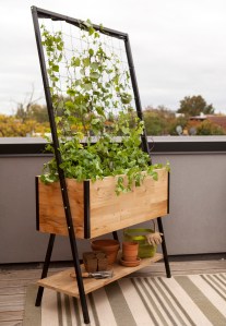 Gardener’s Supply Company Planter boxes with built-in trellises like this Apex trellis planter enable gardeners to maximize their garden space for growing vegetables and flowers.